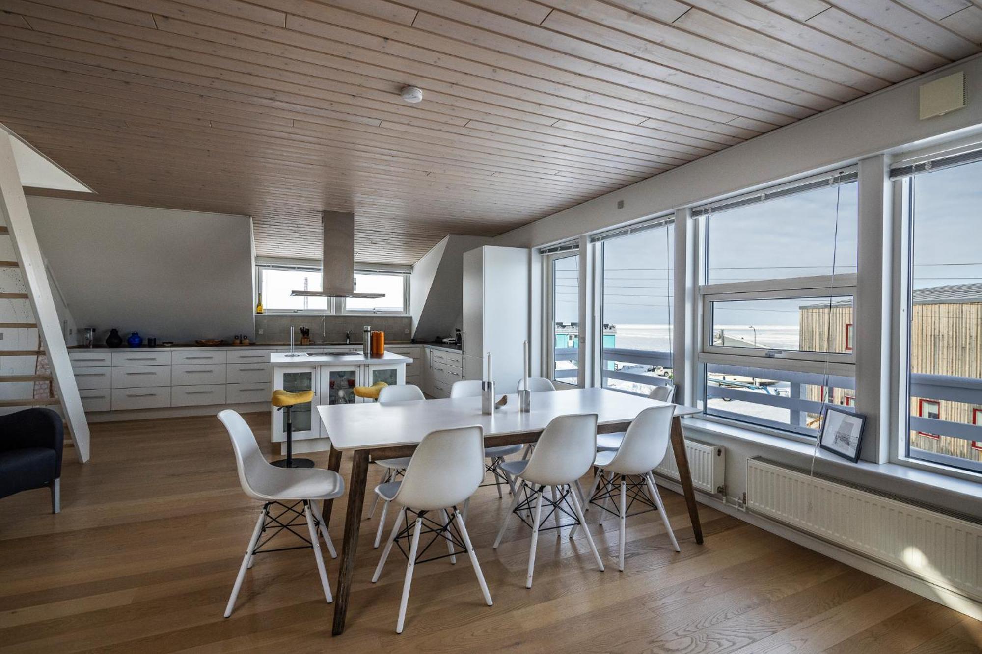 Ilulissat Stay - 4-Bedroom Villa With Sea View And Hot Tub Esterno foto